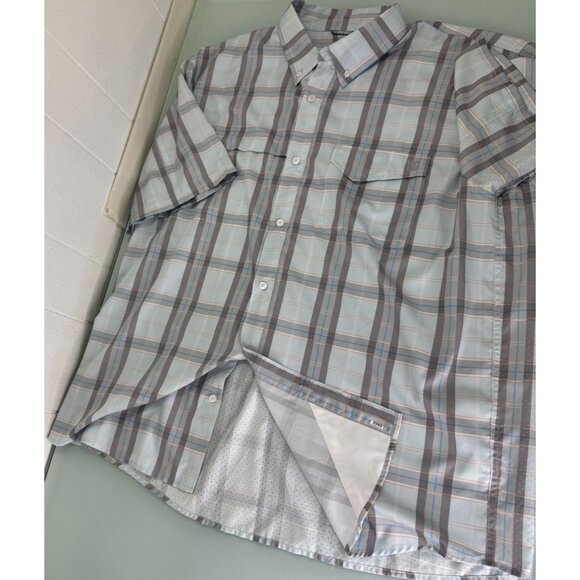 Huk Fishing Performance Shirt Mens 2XL XXL Button Down Vented Short Sleeve - Picture 1 of 7
